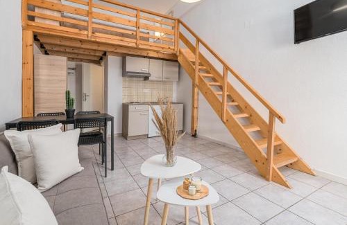 Polichrono Apartamento | Zendaya studios