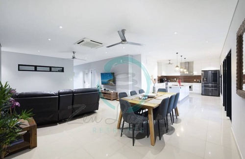 Johnston Casa | ZENHOUSE - 5BR Family with Private Pool