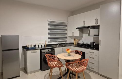 Gaborone Apartamento | Zenith Retreat