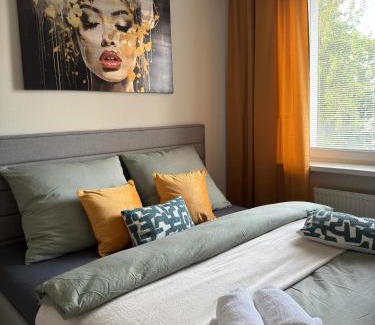 Zvolen Apartamento | ZENNA Apartment v centre mesta s parkovaním FREE