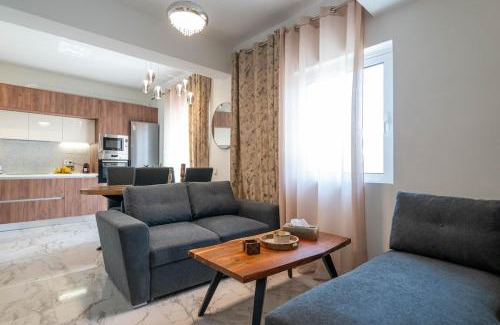 Kalamata Apartamento | Zenon Homes 3nd Floor