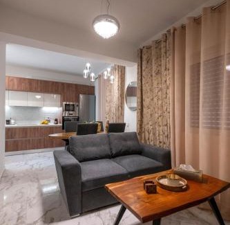 Kalamata Apartamento | Zenon Homes 3nd Floor