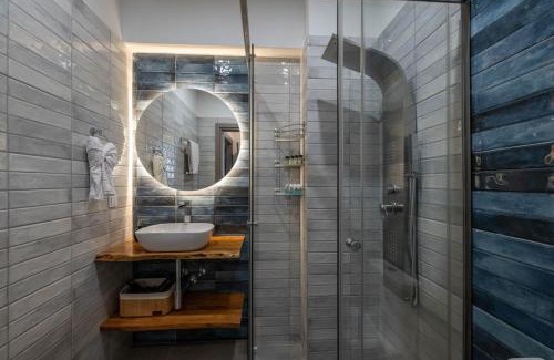 Kalamata Apartamento | Zenon Homes 3nd Floor