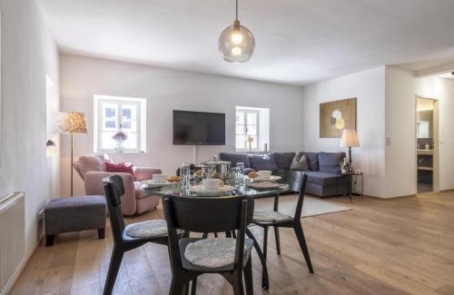 Hopfgarten Markt Apartamento | Zentral