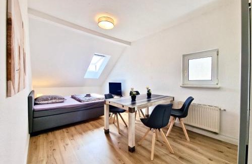 Eisenach Apartamento | Zentral gelegene DG-Wohnung mit 4 Schlafzimmern