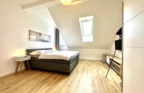 Eisenach Apartamento | Zentral gelegene DG-Wohnung mit 4 Schlafzimmern
