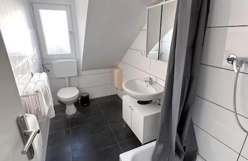 Ostviertel Apartamento | Zentrale Wohnung für 4 mit Bett und Schlafcouch