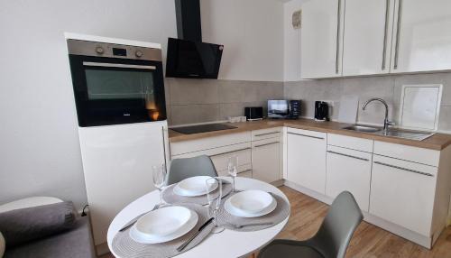 Chemnitz Apartamento | Zentrum Apartment - OLED TV - PS4 - Balkon - Parking