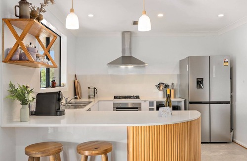 Cessnock Casa | ZenVine Retreat- A place to recharge in Hunter Valley