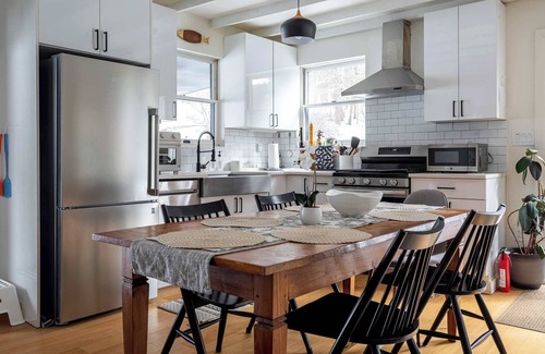 Livingston Manor Casa | Zenwood Manor: Modern Cottage w/ Woodstove+Firepit