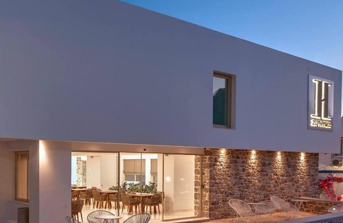 Mirties Hotel | Zephyros Hotel