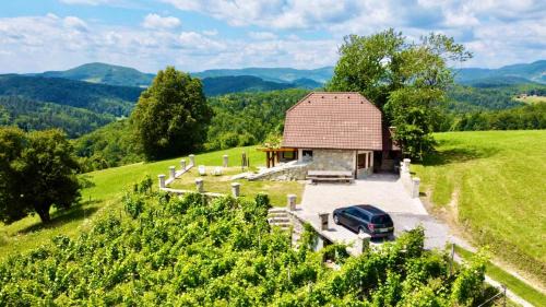 Hrastnik Casa | Zerko Holiday Home - Vineyard Chalet With Sauna and Jacuzzi FREE