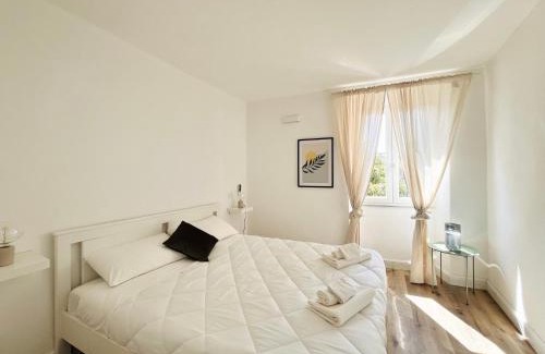 Sarzana Apartamento | Zeste Apartment in centro città con suite privata