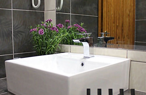Nei Pori Hotel | Zeus Hotel
