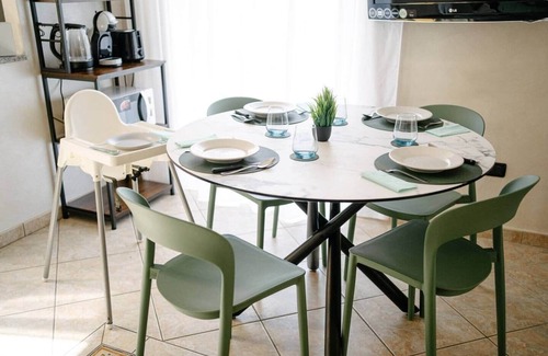 Belcastro Apartamento | Zeus House - apartment at the entrance to Wonderlan, Netflix, WiFi, A/C