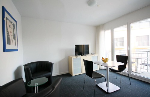 Cham Apartamento | ZG Jasmine II - Zugersee HITrental Apartment
