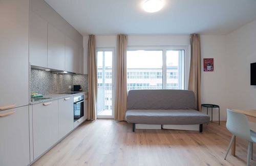 Center Apartamento | ZH Red 5 - Letzigrund HITrental Apartment