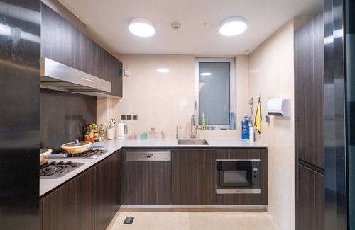 Downtown Shanghai Apartamento | ZHome-Luxury Three bedroom Suite