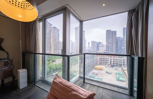 Downtown Shanghai Apartamento | ZHome-Luxury Three bedroom Suite