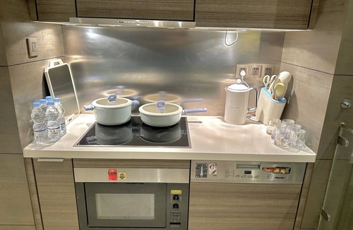 Downtown Shanghai Apartamento | ZHome-SuHe Luxury Mansion-Near NanJing Road