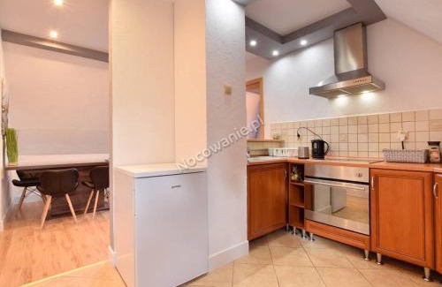 Polanica-Zdroj Apartamento | Zielone walizki
