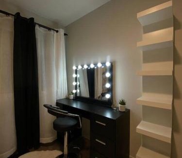 Southwest Edmonton Casa | ZierHomes