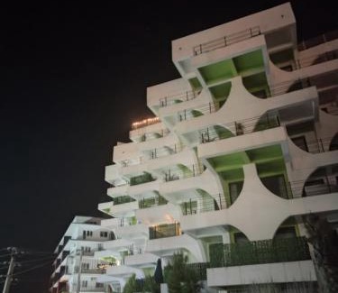 Mamaia-Sat Hotel | ZigZag