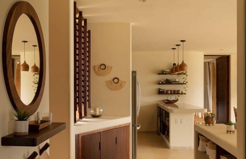 Playa Las Gatas Apartamento | Zihua Bay Jewel: Lux 3-Bdrm PH steps from Beach