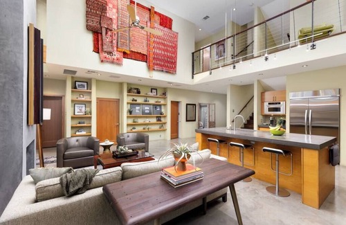 Barton Heights Casa | Zilker Paradise Found (w Pool & Downtown Skyline View)