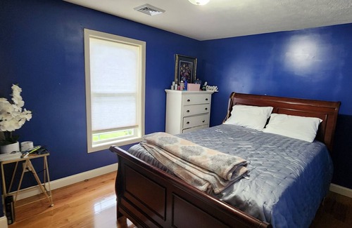Fitchburg Casa | ZIMLADY PEACEFUL DWELLINGS. CLEAN QUEIT & PEACEFUL RESIDENCE