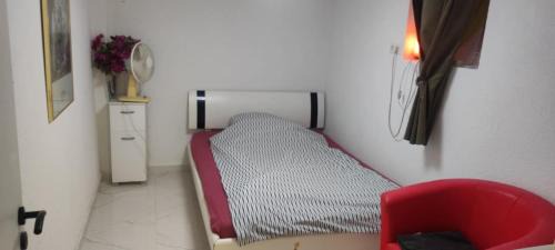 Bretzenheim Casa | Zimmer 2 Phòng trọ trái chung nhau buồng tắm và nhà vệ sinh