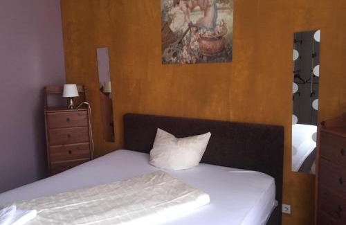 Kaiserslautern Casa | Zimmer in Kaiserslautern