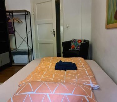 Zellerau Casa | Zimmer in zentraler Lage/Room near downtown