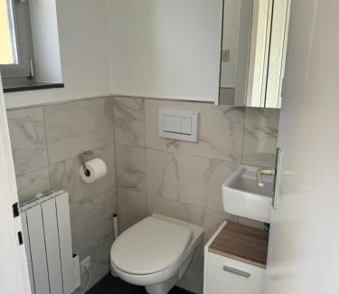 Kaiserslautern Casa | Zimmer mit gemeinschaftsbad