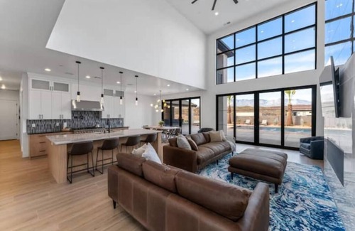 Hurricane Casa | Zion Escape at Sand Hollow