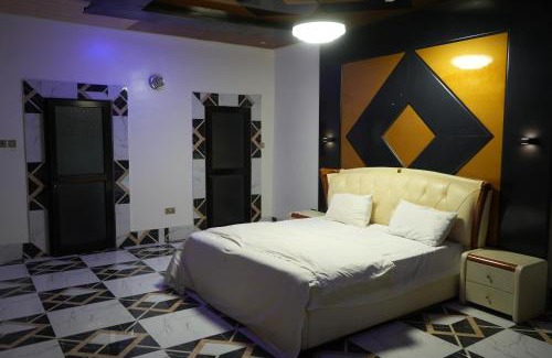Old-Yundum Apartamento | Zion Holdings