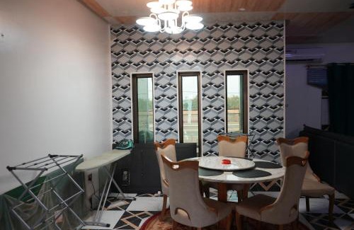 Old-Yundum Apartamento | Zion Holdings