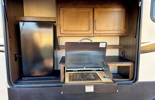Hildale Alquiler De RV | Zion Mountain Glamping Trailer