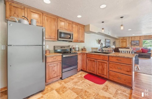 New Harmony Casa | Zion Nat'l Park/Cedar City/Bryce/Brianhead-NEW!