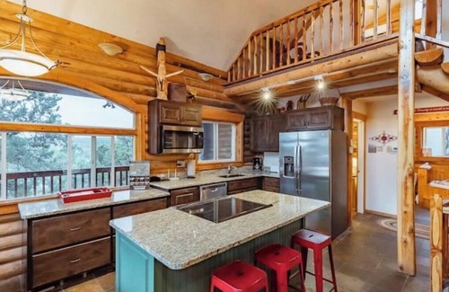 Zion National Park East Entrance Casa | Zion Views- The Ranch House +Resort Access