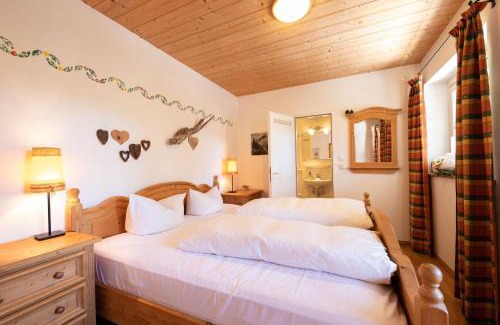 Obergrainau Apartamento | Zirbe