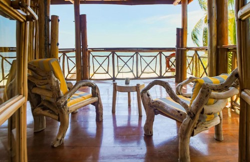 Mombasa Complejo | Ziwa Beach Resort