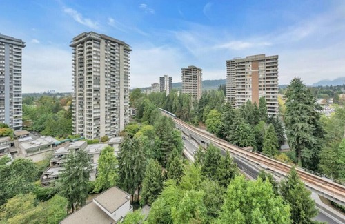 Burnaby Apartamento | Zodiac 2BDR+2BATH Taurus Palace @ Lougheed I