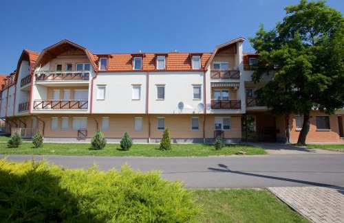 Hajduszoboszlo Apartamento | Zoli Apartmanok-Timi Kölcsey 34-36