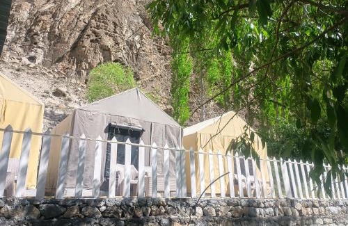 Hunza Otro | Zoon restaurant and camps