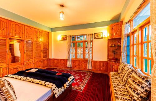 Kotkhai Casa | Zostel Homes Kotkhai (Shimla)
