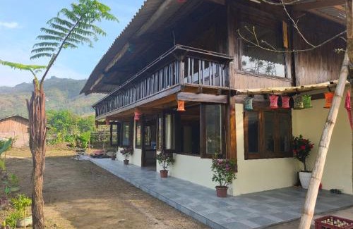 Hau Thao Chalet De Esquí | ZOZO Sapa Homestay & Trekking