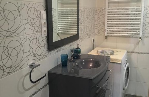 Istvantelek Apartamento | Zsuzsa House apartment
