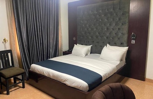 Kubwa Hotel | Zubee Villa Hotel
