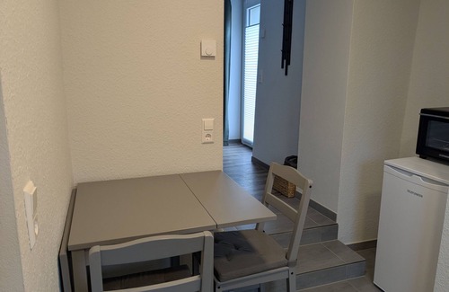 Lauta Apartamento | Zum alten Konsum - Holiday home Sydom with two apartments